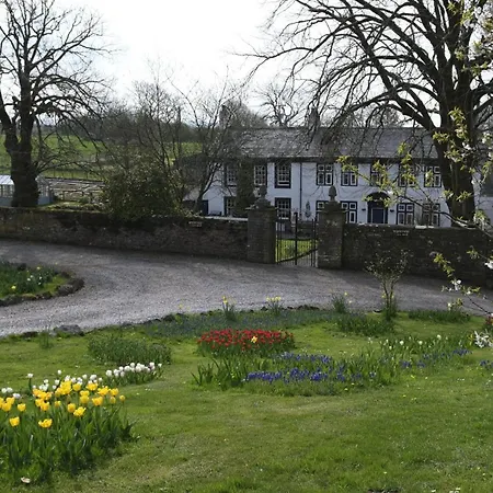 Hall - The Old Dairy Apartment Rowrah