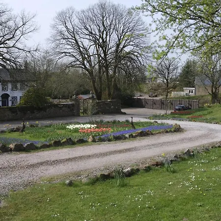 Hall - The Old Dairy * Rowrah